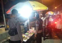 Polsek Mangkutana Amankan Puluhan Batang Petasan