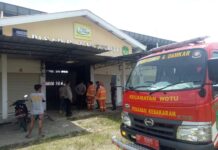 Breaking News : Pasar Rakyat Wotu Terbakar
