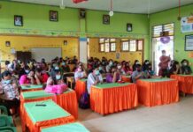 Orang Tua Siswa SDN 128 Harapan Antusias Sukseskan Imunisasi Menuju Siswa Merdeka Belajar