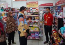 Pantau Harga Minyak Goreng, Kadis P2KUKM Luwu Utara Minta Warga Tidak Panik