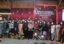 Bupati Lutim Hadiri Perayaan Natal RSUD I Lagaligo