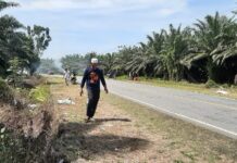 Pemdes Tarengge Imbau Pengguna Jalan Jangan Buang Sampah Sembarang