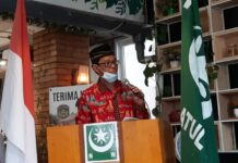 Staf Ahli Pembangunan Buka Musda III NW Lutim