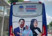 Ungkapan Cinta Kasih kepada Istri, Hendra Nganro beri Hadiah Dua Unit Mobil kepada Putri Dakka di Ultah ke-35