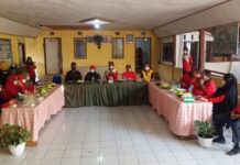 Hari Pertama Kunker di Wotu, Bupati Luwu Timur Kunjungi Kantor Desa Lampenai