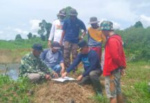 Meski Hari Libur, Camat Malangke Bersama Staf Lakukan Pemantauan Wilayah Desa Salekoe