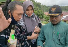 PT Bungini Putra Morut Sejahtera Kunjungi Pondok Pesantren Alkhairaat Desa Koya