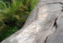 Aspal Penghubung Desa di Luwu Timur Ambles, Kadis PUPR Utus Tim Segera Benahi