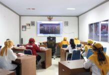 Ketua Dekranasda Lutim Ikuti HUT Dekranas ke-42 Secara Virtual