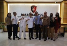 Tim Advokat Nusantara Kuasa Hukum Noel Jokowi Mania Somasi Denny Siregar Pemilik Akun @dennysirregar7