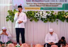 Wakil Bupati Morut Hadiri Tabligh Akbar Safari Dakwah Isra Mi’raj di Desa Peleru