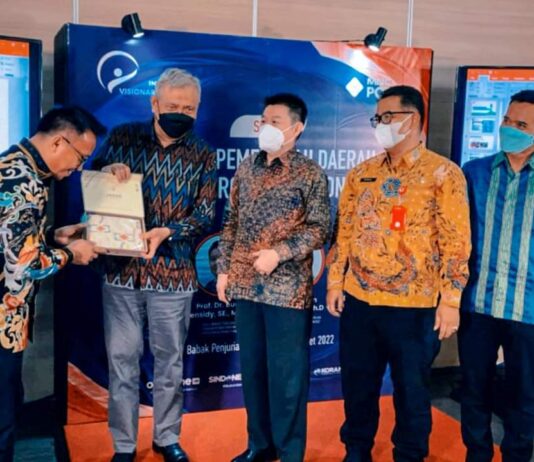 Dinominasikan Jadi Salah Satu Indonesia Visionary Leader, Bupati Delis Paparkan Program SCS Kepada Para Pakar di Jakarta