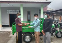 Peduli Lingkungan, PT Vale Serahkan Motor Sampah kepada Warga Dampala
