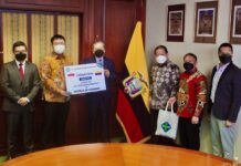 Pemerintah Republik Ekuador Menerima Donasi 5000 Alat Swab Antigen dari PT Taishan Alkes Indonesia