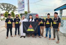 Komunitas Pemerhati Pusaka BASSI TAMMI Luwu Utara Berbagi Ratusan Paket Takjil, Ini Tujuannya