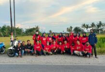 PMIS Luwu Timur Berbagi Takjil di Burau