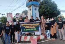 Berkah Ramadhan, Karang Taruna BMD Seppange Bagi-Bagi Takjil