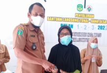 Pemdes Tabaroge Salurkan BLT DD Kepada 78 KPM