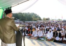 Bupati Luwu Timur Sholat Idul Fitri 1443 H di Andi Nyiwi Park Malili