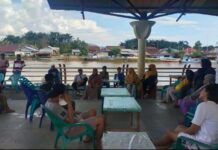 Gandeng Kelurahan, Camat Malili Lakukan Penataan Pujasera