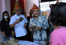 Hadiri HUT Desa Tontowea ke-104, Ini Pesan Bupati Morowali Utara