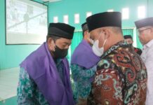 Lepas Jamaah Calon Haji, Budiman Juga Resmikan Aplikasi SEPEDA BESAR Kemenag Lutim