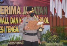 Kapolda Sulteng Pimpin Sertijab Dirbinmas dan Dua Kapolres