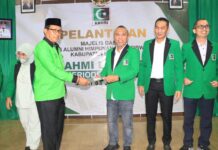 Bupati Budiman Dikukuhkan Sebagai Anggota Kehormatan KAHMI