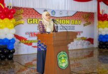 Ketua TP PKK Lutim Hadiri Penamatan dan Perpisahan Anak Didik TK B PAUD Bina Mandiri