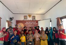 Mahasiswa KKN Unhas Gelar Seminar Proker di Desa Wewangriu