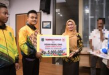 Berhasil Harumkan Nama Daerah, 13 Atlet Luwu Utara Terima Tabungan Berprestasi dari Pemda
