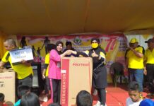 Terima Hadiah Utama Jalan Sehat, Michael Sorisi : Terimakasih Golkar Morut