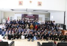 Staf Ahli Pembangunan Buka Pelatihan “Tentang Kita” Bagi PIK Remaja Lutim 2022