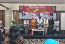 Kampanyekan Kebaya Goes to UNESCO, Kohati PB HMI Gelar Dialog Kemerdekaan