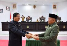 Wabup Luwu Utara Hadiri Rapat Paripurna Dengan Dua Agenda Ranperda Inisiatif DPRD