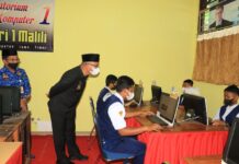 Pantau ANBK, H. Budiman Bernostalgia di SMPN 1 Malili
