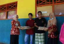 DWP Dinas Kominfo-SP Lakukan Jumat Berbagi di Panti Asuhan Darussalam Muhammadiyah
