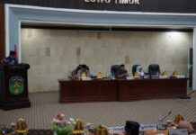Sekda Lutim Hadiri Paripurna Dengan Agenda Pendapat Akhir Fraksi DPRDÂ