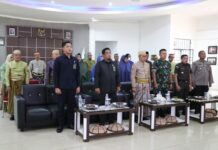 Sekda Lutim Bersama Forkopimda Ikuti Peringatan HUT Sulsel Secara Virtual