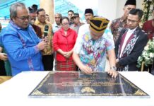 Bupati Luwu Timur Resmikan Gedung Gereja GKST Sion Wasuponda