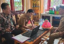 Terima Kunjungan Tim Monev BBPMP Sulsel, Kepala SMPN 1 Mangkutana Dengarkan Masukan Inspiratif