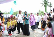 Kunjungi TK Burau Pantai, Bunda PAUD Lutim Ingatkan Pentingnya Pencegahan Stunting