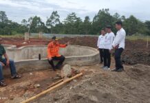 Pastikan Sesuai Target, Bupati Budiman Kembali Tinjau Proyek Lanjutan Stadion
