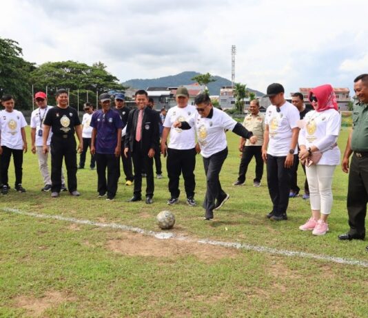 Walikota Palopo Buka Turnamen Sepak Bola Kapolres Cup 2022