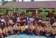 Suasana Haru Saat Peringatan Hari Guru Nasional di UPTD SDN 234 Kore-korea