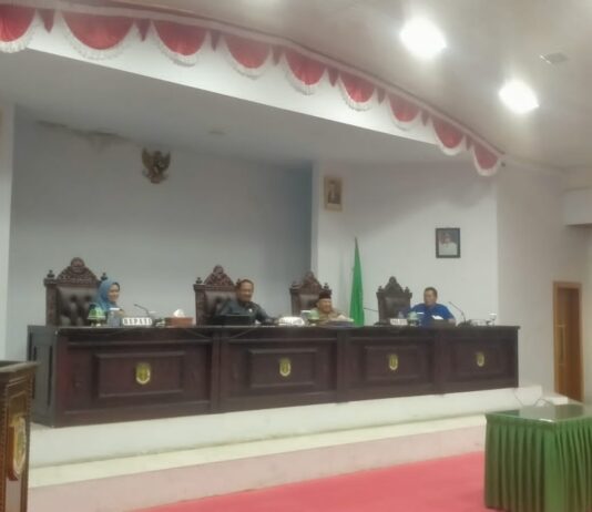 Dipimpin Ketua DPRD, Ranperda APBD Pokok Luwu Utara Tahun 2023 Resmi di Tetapkan
