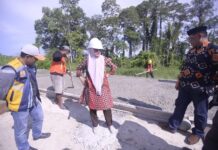 Pastikan Pembangunan Berjalan dengan Baik, Bupati dan Ketua DPRD Luwu Utara Tinjau Pengerjaan Ruas Jalan di Malangke