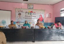 Ketua KKS Lutim Dampingi Tim Verifikasi Peninjauan Langsung Ke Sekolah dan Desa