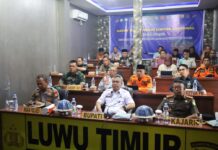Bupati Lutim Ikuti Rakor Lintas Sektor Terkait Kesiapan Pengamanan Nataru 2022