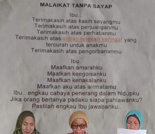 Yuk… Saksikan Lomba Baca Puisi dan Paduan Suara di Wotu, Pesertanya Lansia